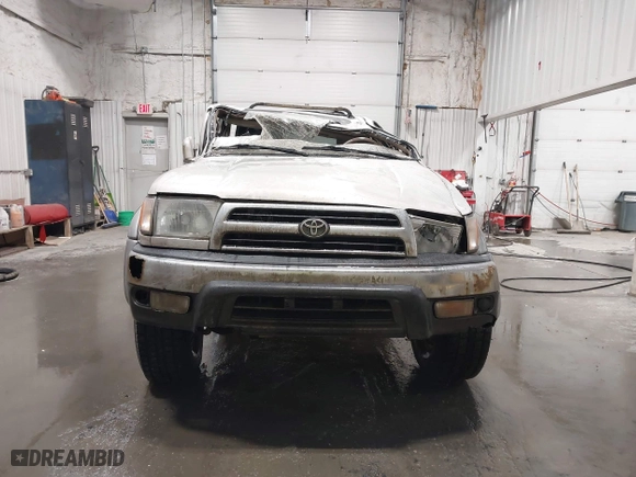 1998 Toyota 4Runner Limited with VIN JT3HN87R0W0189219, listed as a IAAI auction lot 41815288 with 227,784 mi miles. Bid and sale history available at carsss.com. Image 11.
