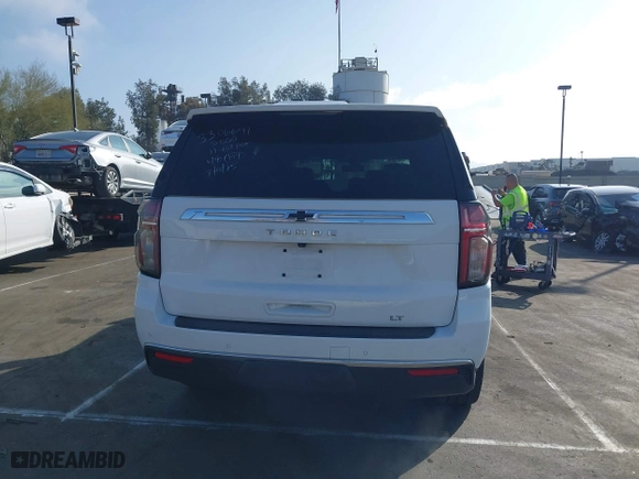 2021 Chevrolet Tahoe LT with VIN 1GNSCNKD5MR101752, listed as a IAAI auction lot 41597973 with 50,987 mi miles. Bid and sale history available at carsss.com. Image 17.