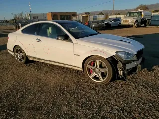 2015 Mercedes-Benz C-Class C 63 AMG with VIN WDDGJ7HB2FG367790, listed as a Copart auction lot 42777815 with 89,816 mi miles and Salvage Title. Bid and sale history available at carsss.com. Image 11.