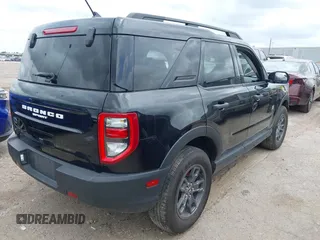 2024 Ford Bronco Sport Big Bend z VIN 3FMCR9B65RRE85883, wystawiony jako IAAI lot #42137477 z przebiegiem 26 003 mil mil oraz . Historia ofert i sprzedaży dostępna na DreamBid. Obrazek 4.