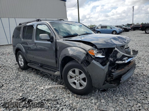 2008 Nissan Pathfinder S z VIN 5N1AR18B28C611885, wystawiony jako Copart lot #55053275 z przebiegiem 199 434 mil mil oraz Szkoda całkowita • Salvage title. Historia ofert i sprzedaży dostępna na DreamBid. Obrazek 4.