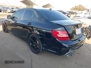 2009 Mercedes-Benz C 63 AMG with VIN WDDGF77X39F231287, listed as a IAAI auction lot 41556195 with 173,471 mi miles and . Bid and sale history available at DreamBid. Image 3.