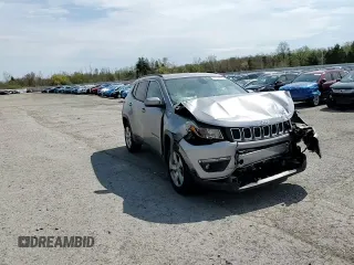 2018 Jeep Compass Latitude z VIN 3C4NJDBB3JT360814, wystawiony jako Copart lot #55018455 z przebiegiem 69 582 mil mil oraz Szkoda całkowita • Salvage title. Historia ofert i sprzedaży dostępna na DreamBid. Obrazek 14.