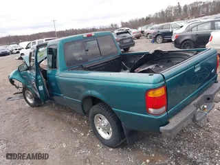 1998 Ford Ranger XL with VIN 1FTYR14U2WTA62101, listed as a IAAI auction lot 41710311 with 193,497 mi miles. Bid and sale history available at carsss.com. Image 3.