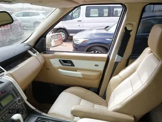 2007 Land Rover Range Rover Sport HSE с VIN SALSK25497A987091, выставлен на аукционе IAAI как лот 41797141 с пробегом 152 279 миль миль и . История ставок и продаж доступна на DreamBid. Изображение 5.