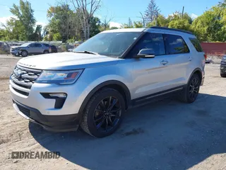 2018 Ford Explorer XLT with VIN 1FM5K8D85JGC40261, listed as a IAAI auction lot 40551477 with 70,177 mi miles and . Bid and sale history available at DreamBid. Image 17.