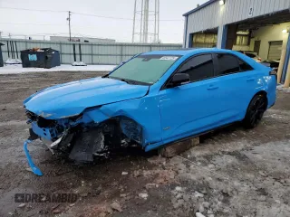 2022 Cadillac CT4-V z VIN 1G6DH5RLXN0116868, wystawiony jako Copart lot #45547725 z przebiegiem 50 181 mil mil oraz Szkody całkowita. Historia ofert i sprzedaży dostępna na DreamBid. Obrazek 1.