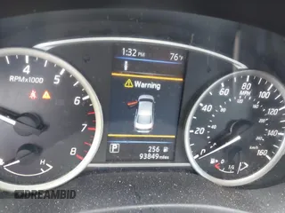 2019 Nissan Sentra SV z VIN 3N1AB7AP0KY378544, wystawiony jako IAAI lot #42127871 z przebiegiem 93 849 mil mil oraz . Historia ofert i sprzedaży dostępna na DreamBid. Obrazek 7.