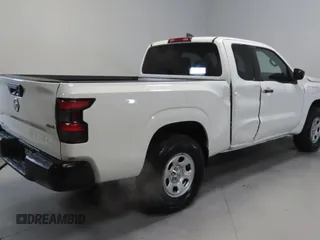2024 Nissan Frontier SV with VIN 1N6ED1CM3RN642238, listed as a Copart auction lot 60930935 with 2,233 mi miles and Salvage title. Bid and sale history available at DreamBid. Image 3.