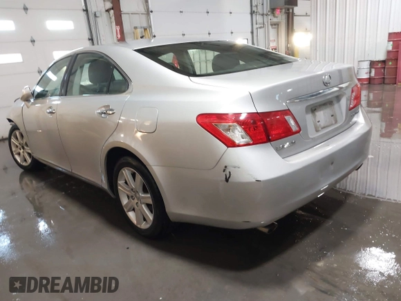 2008 Lexus ES 350 with VIN JTHBJ46G982178540, listed as a IAAI auction lot 41253655 with 192,106 mi miles. Bid and sale history available at carsss.com. Image 3.