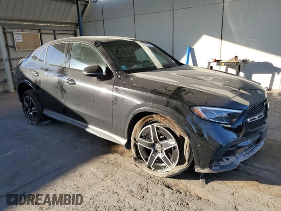 2024 Mercedes-Benz GLC with VIN W1NKJ4HB7RF128211, listed as a Copart auction lot 83117784 with 3,272 mi miles and Salvage Title. Bid and sale history available at carsss.com. Image 4.