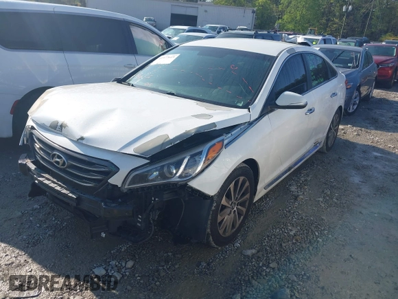2015 Hyundai Sonata Limited with VIN 5NPE34AF2FH055617, listed as a IAAI auction lot 41977619 with 139,365 mi miles and . Bid and sale history available at carsss.com. Image 18.