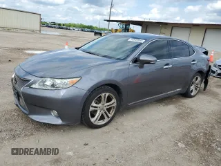 2015 Lexus ES 330 z VIN JTHBK1GG8F2157234, wystawiony jako Copart lot #53949945 z przebiegiem 175 064 mil mil oraz Szkoda całkowita • Salvage title. Historia ofert i sprzedaży dostępna na DreamBid. Obrazek 1.