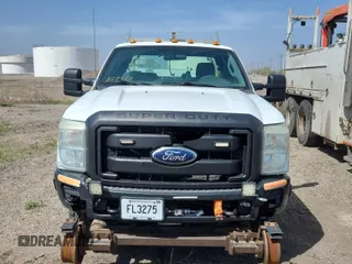 2011 Ford F-350 z VIN 1FD7X3B68BEC03720, wystawiony jako IAAI lot #42409023 z przebiegiem 332 380 mil mil oraz . Historia ofert i sprzedaży dostępna na DreamBid. Obrazek 1.
