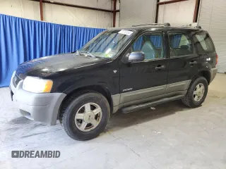 2001 Ford Escape XLS with VIN 1FMYU01131KF17972, listed as a Copart auction lot 70753364 with 201,465 mi miles and Clean title. Bid and sale history available at DreamBid. Image 1.