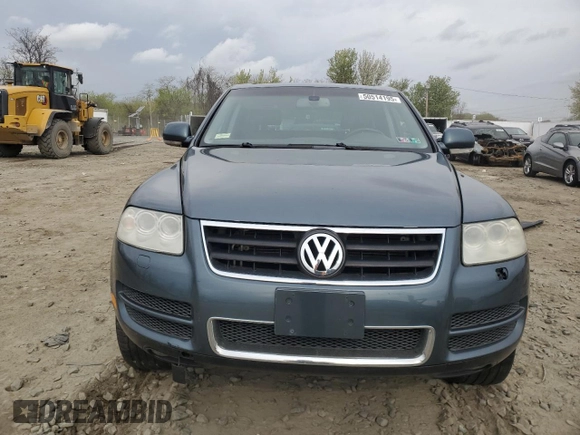 2004 Volkswagen Touareg with VIN WVGCM67L94D006541, listed as a Copart auction lot 50514195 with 132,278 mi miles and Salvage Title. Bid and sale history available at DreamBid. Image 5.