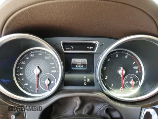 2017 Mercedes-Benz GLS 450 with VIN 4JGDF6EE4HA796194, listed as a Copart auction lot 57115154 with 92,454 mi miles and Salvage Title. Bid and sale history available at DreamBid. Image 9.