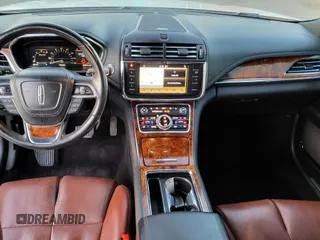 2017 Lincoln Continental Reserve with VIN 1LN6L9RP6H5629262, listed as a Copart auction lot 55535225 with 85,377 mi miles and Clean Title. Bid and sale history available at carsss.com. Image 9.