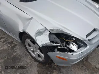 2007 Mercedes-Benz SLK 280 z VIN WDBWK54F57F149316, wystawiony jako IAAI lot #41813078 z przebiegiem 137 035 mil mil oraz . Historia ofert i sprzedaży dostępna na DreamBid. Obrazek 6.