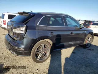 2018 Audi SQ5 Premium Plus with VIN WA1A4AFY5J2044507, listed as a Copart auction lot 83238274 with 46,801 mi miles and Salvage Title. Bid and sale history available at DreamBid. Image 3.