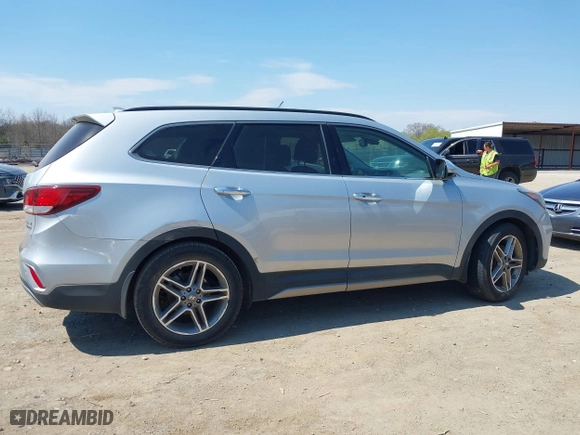 2017 Hyundai Santa Fe Limited Ultimate with VIN KM8SRDHF1HU212114, listed as a IAAI auction lot 41910471 with 135,335 mi miles. Bid and sale history available at carsss.com. Image 13.