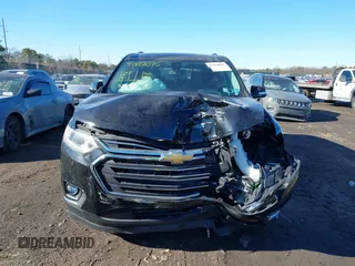 2020 Chevrolet Traverse LT Cloth z VIN 1GNEVGKWXLJ180403, wystawiony jako IAAI lot #41418095 z przebiegiem 31 848 mil mil oraz . Historia ofert i sprzedaży dostępna na DreamBid. Obrazek 12.