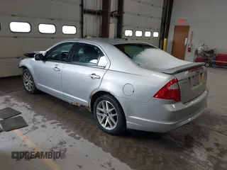 2010 Ford Fusion SEL with VIN 3FAHP0JA6AR427888, listed as a IAAI auction lot 41853215 with 186,581 mi miles. Bid and sale history available at carsss.com. Image 3.
