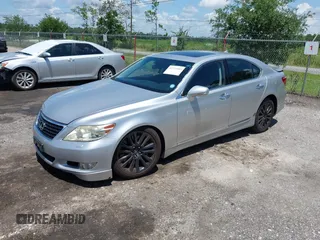 2011 Lexus LS 460 with VIN JTHBL5EF4B5105882, listed as a IAAI auction lot 42722489 with 178,042 mi miles and . Bid and sale history available at DreamBid. Image 17.