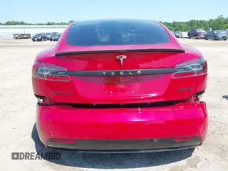 2017 Tesla Model S 100D with VIN 5YJSA1E46HF183568, listed as a IAAI auction lot 42626561 with 110,606 mi miles and . Bid and sale history available at DreamBid. Image 17.