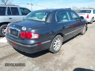 2006 Kia Amanti with VIN KNALD124965086201, listed as a IAAI auction lot 41843560 with 169,055 mi miles. Bid and sale history available at carsss.com. Image 4.