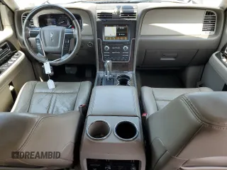 2016 Lincoln Navigator Select z VIN 5LMJJ2JT0GEL09141, wystawiony jako Copart lot #60395615 z przebiegiem 189 654 mil mil oraz Czysty tytuł • Clean title. Historia ofert i sprzedaży dostępna na DreamBid. Obrazek 8.
