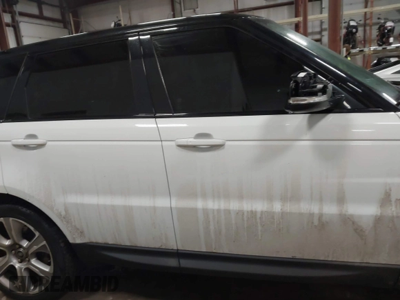 2015 Land Rover Range Rover Sport HSE with VIN SALWR2VF2FA522360, listed as a IAAI auction lot 41679173 with 93,217 mi miles and . Bid and sale history available at DreamBid. Image 13.