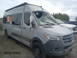 2021 Mercedes-Benz Sprinter with VIN W1W4DCHY5MT051536, listed as a Copart auction lot 78550074 with 38,660 mi miles and Salvage Title. Bid and sale history available at DreamBid. Image 4.