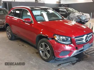 2019 Mercedes-Benz GLC with VIN WDC0G4KB0KV142866, listed as a IAAI auction lot 40804562 with 95,082 mi miles. Bid and sale history available at carsss.com. Image 1.