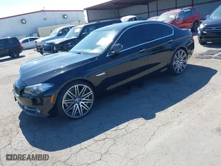 2015 BMW 5 Series 528i with VIN WBA5A5C53FD517315, listed as a IAAI auction lot 41653911 with NaN miles. Bid and sale history available at carsss.com. Image 17.