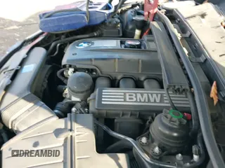 2008 BMW 3 Series 328i с VIN WBAVA37598NL46274, выставлен на аукционе IAAI как лот 41073298 с пробегом 108 599 миль миль и . История ставок и продаж доступна на DreamBid. Изображение 19.