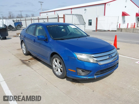 2012 Ford Fusion SE with VIN 3FAHP0HA9CR101477, listed as a IAAI auction lot 41909569 with 111,599 mi miles and . Bid and sale history available at carsss.com. Image 1.