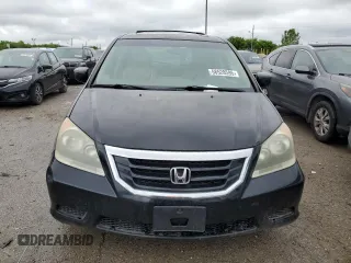 2009 Honda Odyssey EX-L z VIN 5FNRL38799B058592, wystawiony jako Copart lot #58528595 z przebiegiem 150 764 mil mil oraz Czysty tytuł • Clean title. Historia ofert i sprzedaży dostępna na DreamBid. Obrazek 5.