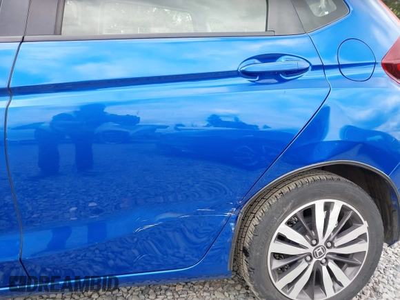 2017 Honda Fit EX with VIN JHMGK5H76HS008352, listed as a IAAI auction lot 42555472 with 89,905 mi miles and . Bid and sale history available at DreamBid. Image 17.