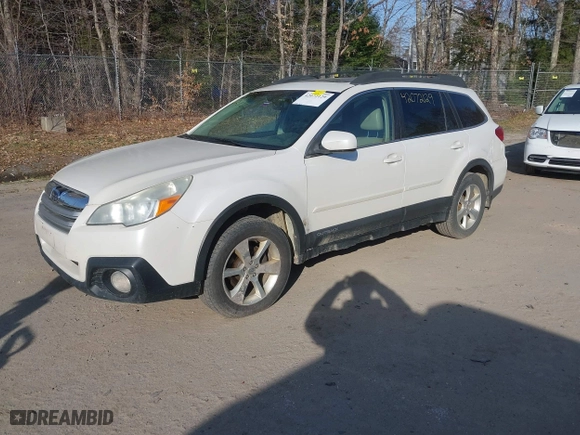 2014 Subaru Outback 2.5i Limited with VIN 4S4BRCNCXE3301122, listed as a IAAI auction lot 42072129 with 245,203 mi miles. Bid and sale history available at carsss.com. Image 17.