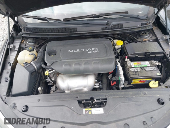2015 Chrysler 200 Limited with VIN 1C3CCCABXFN632929, listed as a IAAI auction lot 42144192 with 140,917 mi miles. Bid and sale history available at carsss.com. Image 10.