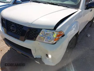 2021 Nissan Frontier SV z VIN 1N6ED0EA4MN704865, wystawiony jako IAAI lot #41990731 z przebiegiem 13 329 mil mil oraz . Historia ofert i sprzedaży dostępna na DreamBid. Obrazek 6.
