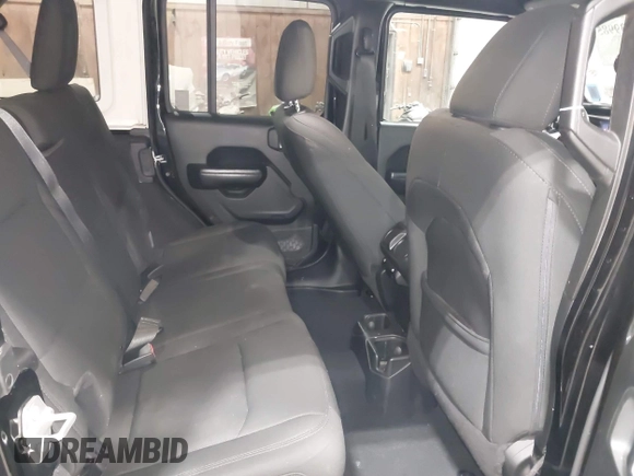 2019 Jeep Wrangler Unlimited Sport Altitude with VIN 1C4HJXDGXKW505396, listed as a IAAI auction lot 42039985 with 146,178 mi miles and . Bid and sale history available at DreamBid. Image 8.
