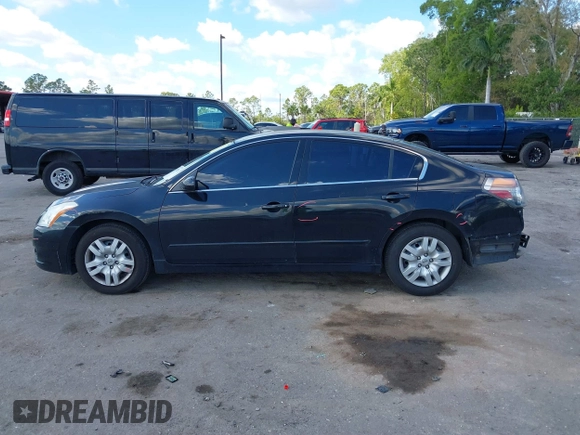 2010 Nissan Altima 2.5 S with VIN 1N4AL2AP2AN449550, listed as a IAAI auction lot 41542501 with 132,314 mi miles. Bid and sale history available at carsss.com. Image 15.