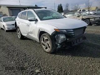 2024 Hyundai Tucson SEL with VIN 5NMJFCDE5RH429853, listed as a Copart auction lot 45197595 with 7,897 mi miles and Salvage Title. Bid and sale history available at carsss.com. Image 12.