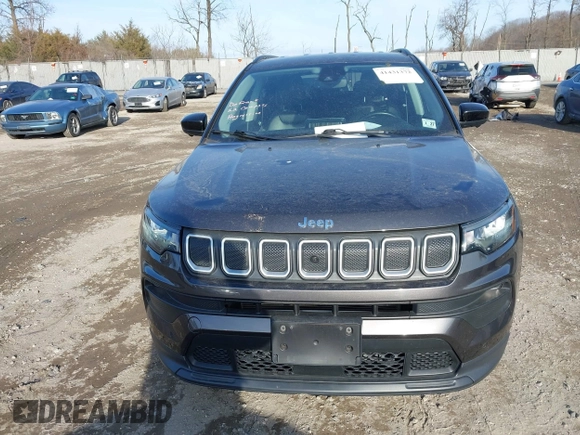 2022 Jeep Compass Latitude with VIN 3C4NJDBB7NT123913, listed as a IAAI auction lot 41431372 with 37,006 mi miles and . Bid and sale history available at DreamBid. Image 11.
