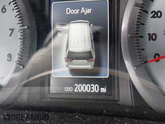 2015 Toyota Sienna SE with VIN 5TDXK3DC3FS534713, listed as a IAAI auction lot 41813651 with 200,030 mi miles and . Bid and sale history available at DreamBid. Image 15.