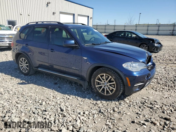 2012 BMW X5 35d z VIN 5UXZW0C54C0B88136, wystawiony jako Copart lot #55852155 z przebiegiem 196 125 mil mil oraz Nie do naprawy • Non repairable. Historia ofert i sprzedaży dostępna na DreamBid. Obrazek 4.