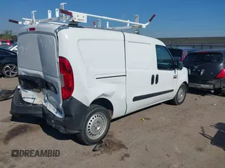 2019 Ram ProMaster City Cargo Tradesman z VIN ZFBHRFAB1K6N89591, wystawiony jako IAAI lot #41129142 z przebiegiem 63 225 mil mil oraz . Historia ofert i sprzedaży dostępna na DreamBid. Obrazek 4.