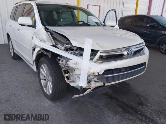 2013 Toyota Highlander Limited z VIN JTEDC3EH1D2012964, wystawiony jako IAAI lot #41666516 z przebiegiem 231 737 mil mil oraz . Historia ofert i sprzedaży dostępna na DreamBid. Obrazek 6.
